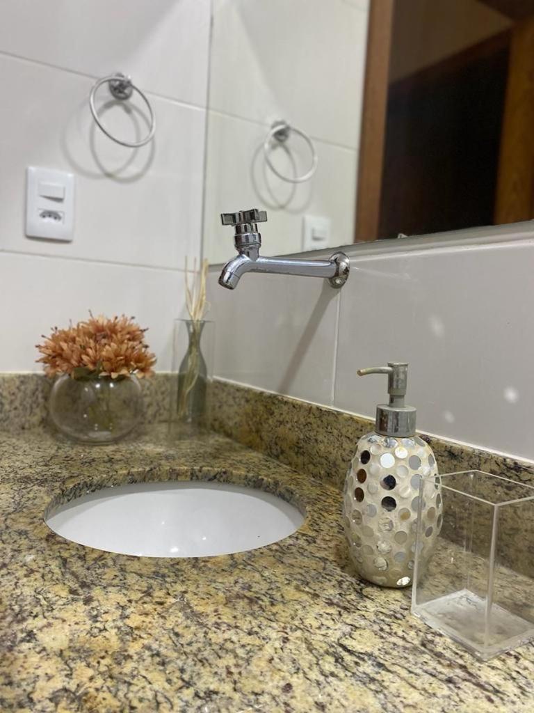 Apto Luxo Completo 3 Quartos Em Guriri 300 Mts Da Praia Wi-Fi Gratis São Mateus Kültér fotó